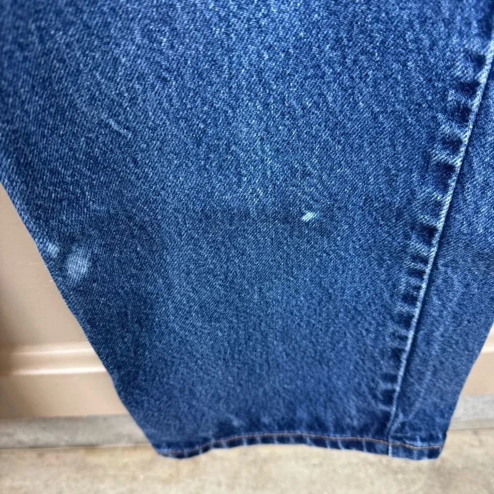 Levi's Y2K Vintage Relax Fit 505 Blue Jeans with Flaw 36X30